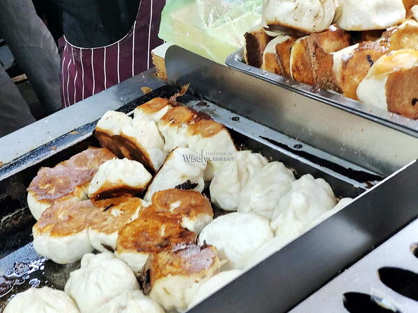 ▲▼景美夜市.無名水煎包。（圖／WISELY`s 拍拍照寫寫字授權提供）