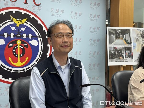 ▲▼鐵道局說明台南鐵路地下化通車進度，鐵道局總工程司許曉峯主持。（圖／記者李姿慧攝）