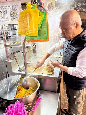 ▲▼烏龍咖哩麵老店。（圖／陳小可的吃喝玩樂授權提供）