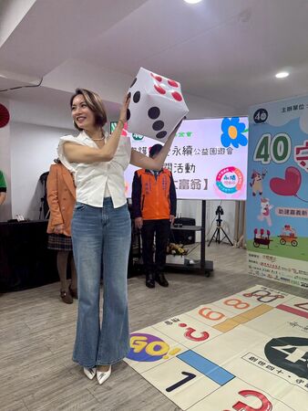 ▲林佳儀呼籲大家支持創世基金會。（圖／創世基金會）