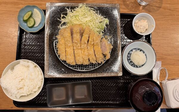 ▲▼とんかつ わか葉。（圖／小虎食夢網授權提供）