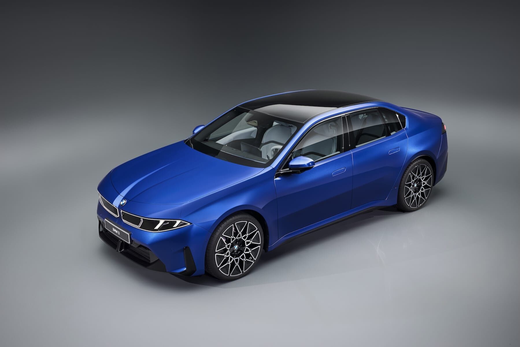 ▲全新BMW i3正式發表！帶來驚人的900公里續航。（圖／翻攝自BMW）