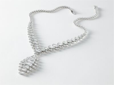 卡地亞50億頂級珠寶登台秀平衡美學　美洲豹守護海藍寶好霸氣