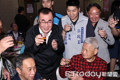 觀察／李四川徵召10天低調鋪陳　從理工男轉身參選人適應選戰節奏