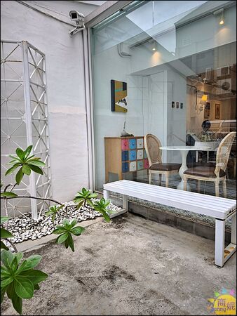 ▲▼L&rsquo;espace老陳小圓法漢堡專賣店。（圖／部落客商妮吃喝遊樂授權提供）