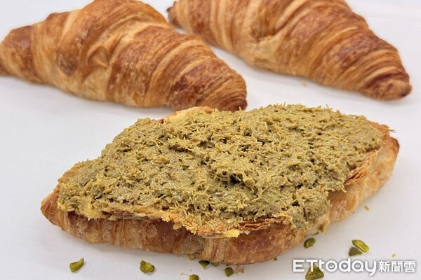 ▲杜拜巧克力可頌熱銷「晶華加班提升產量」　線上預購免排隊。（圖／晶華提供）