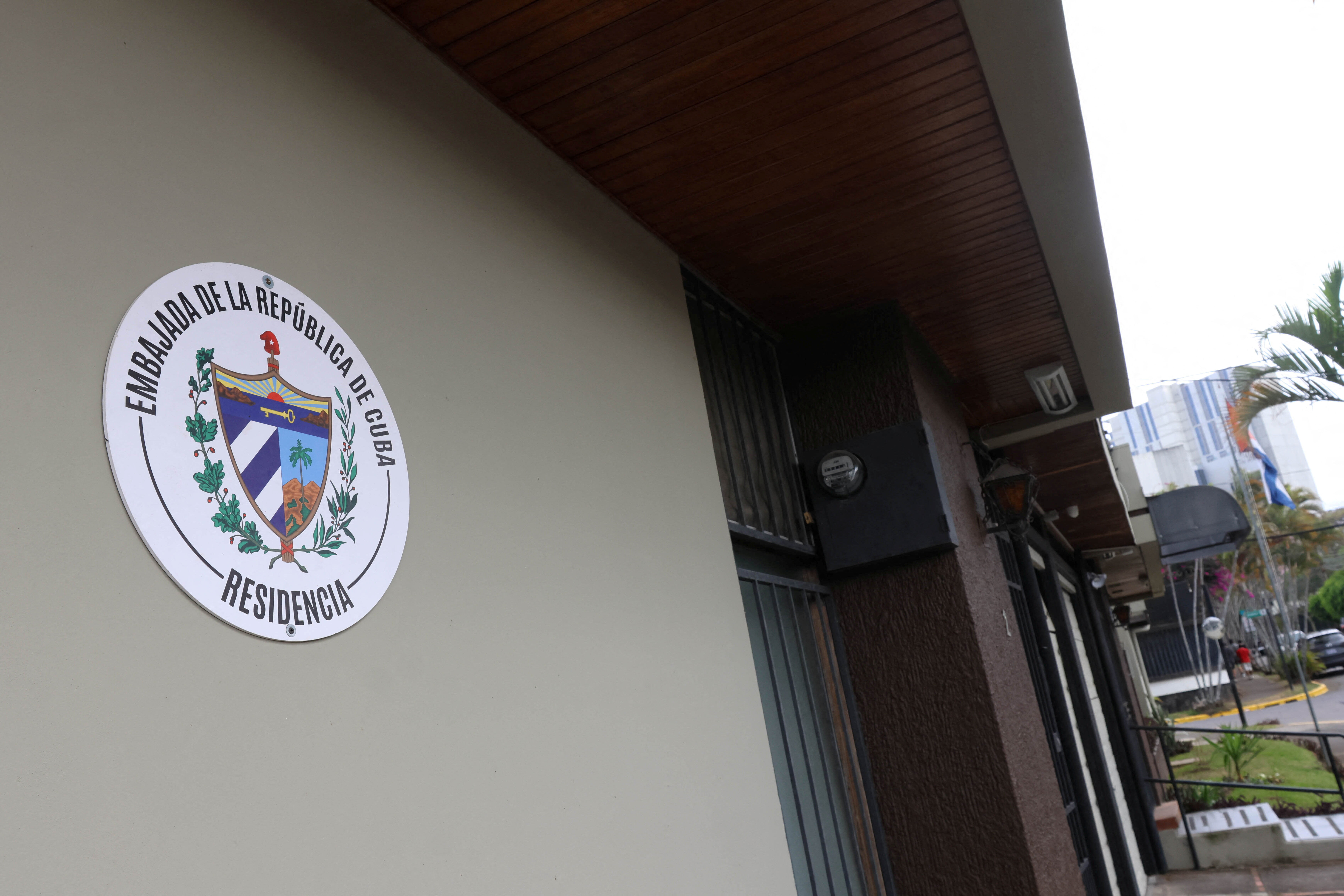 ��������˹�����������ŰͶϽ�