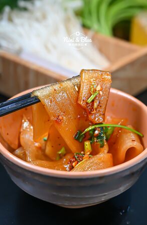 ▲▼冒香香旗艦店PLUS冒菜火鍋。（圖／部落客NINI AND BLUE 玩樂食記授權提供）