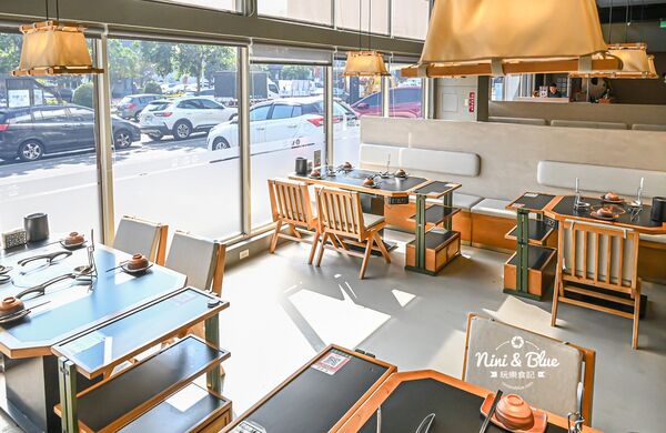 ▲▼冒香香旗艦店PLUS冒菜火鍋。（圖／部落客NINI AND BLUE 玩樂食記授權提供）