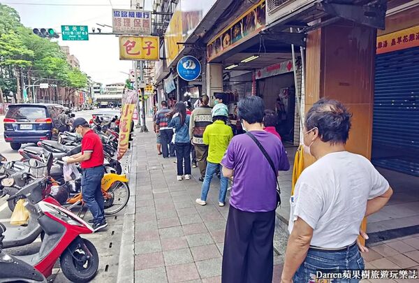 ▲▼集美煎包.小籠包。（圖／部落客Darren蘋果樹旅遊玩樂誌授權提供）