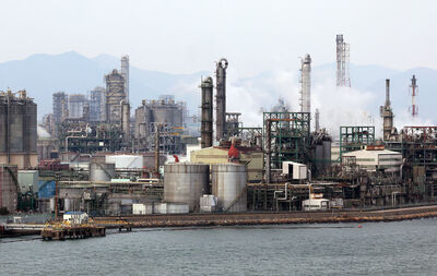 油價暴漲出包！韓90萬桶原油「眼前溜走」　竟被油商高價轉賣他國