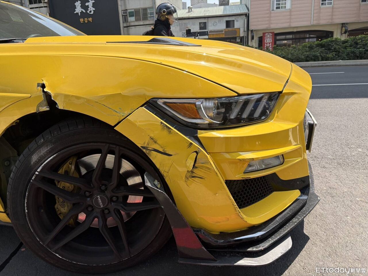 台中26歲男超劣!黃野馬猛撞三輪車...阿北慘受傷 還瘋狂逆向