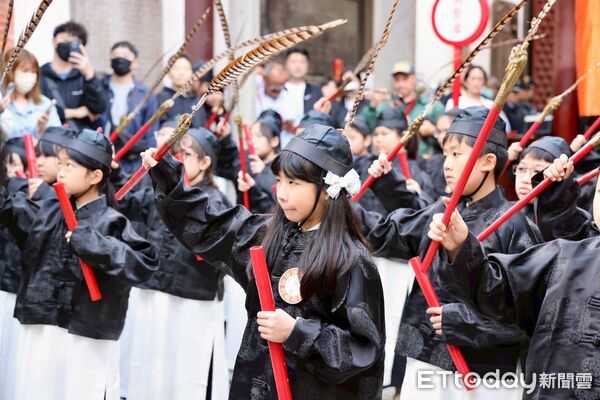 ▲台南祀典武廟22日清晨舉行春祭武聖大典，依循古禮展現莊嚴祭儀。（圖／記者林東良翻攝，下同）