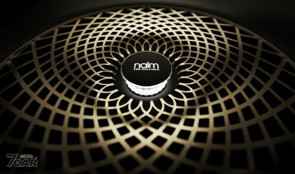 Bentley 推出 Virtuoso 系列，搭載全新「Naim for Mulliner」頂級音響系統