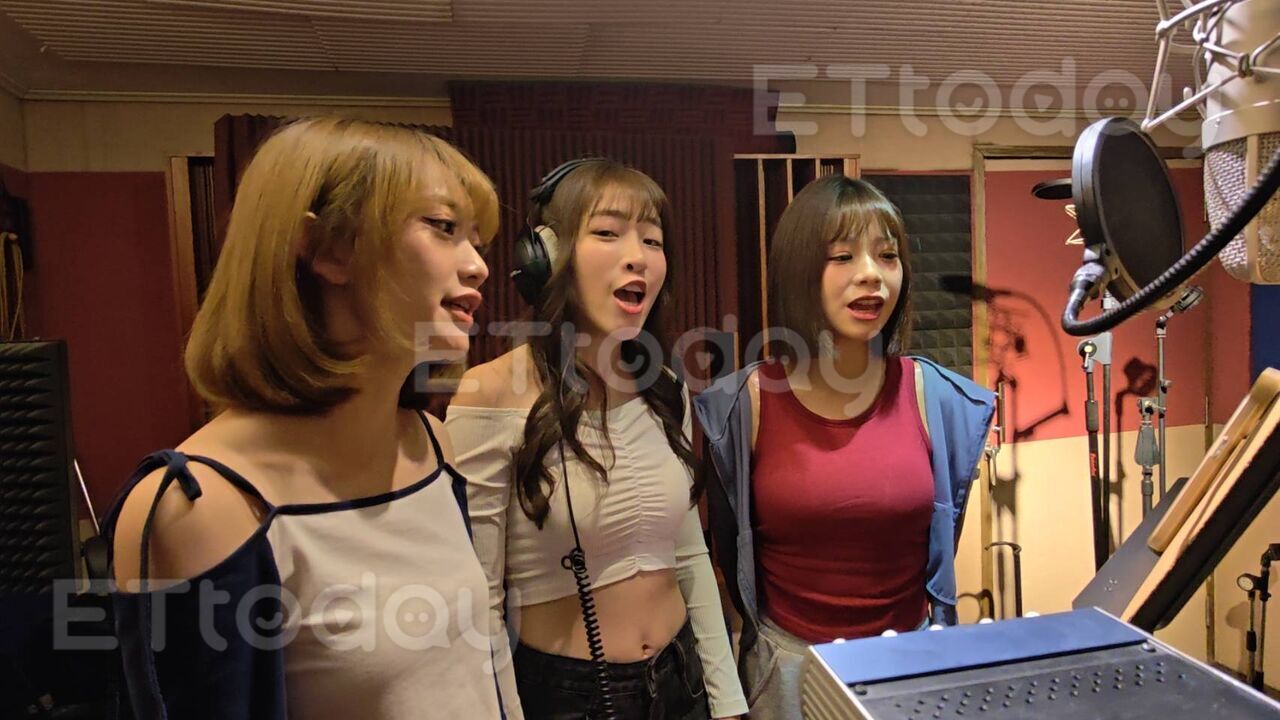 獨/小龍女2026秘密武器搶先曝!金毛獅王出手 3女神合體尬5隊