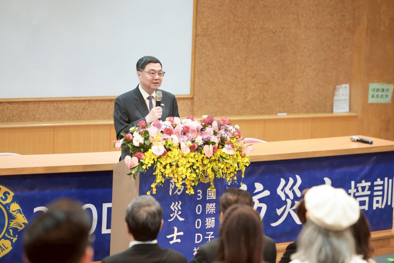 政府擋下油價「原本要漲15元」!卓榮泰:經過加油站應跟中油說謝謝