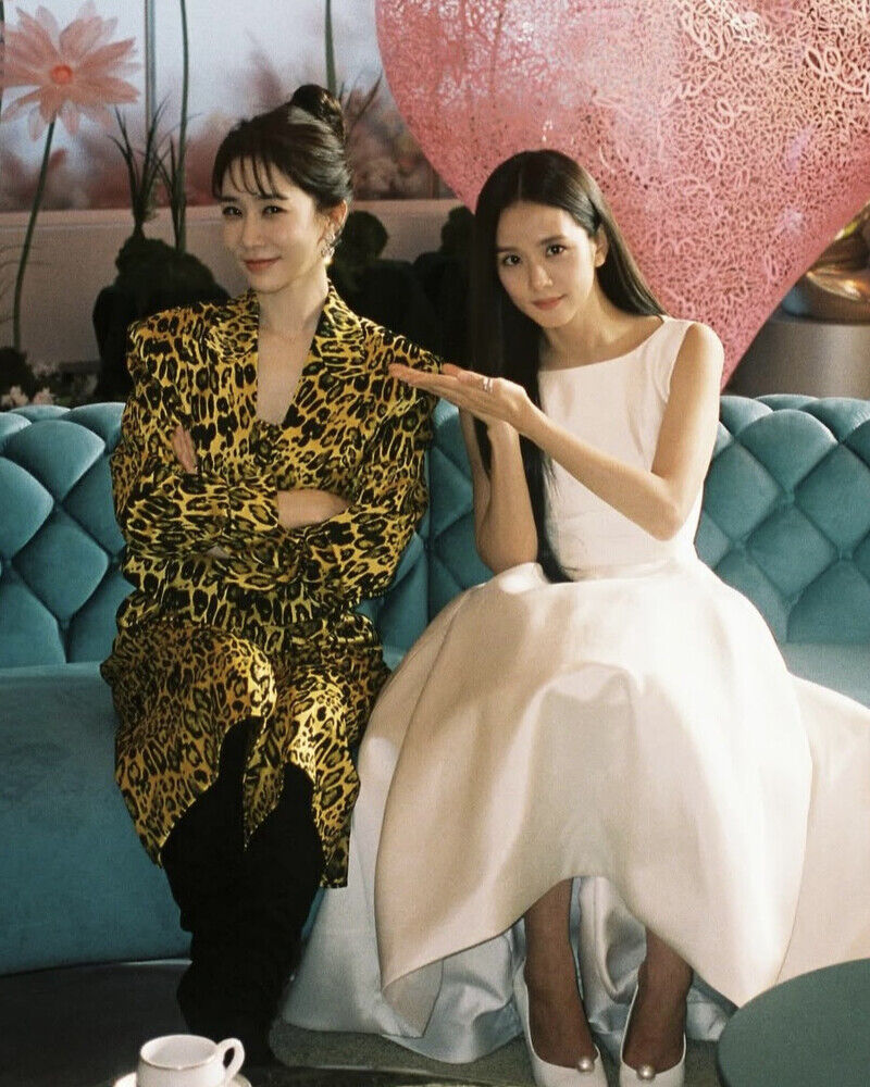《訂閱男友》徐未來的約會經理是她！12年練習生涯、和IU是摯友，43歲劉寅娜4款減齡髮型＋妝容一次看