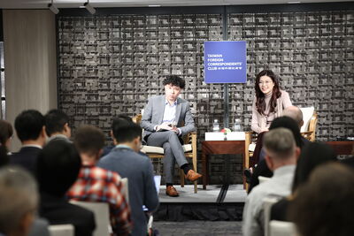 外媒問兩岸統一？　鄭麗文稱還不成熟：先建立可持續的互動關係