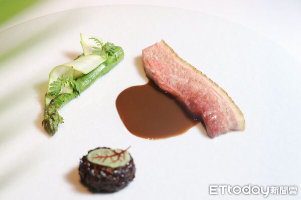 ▲巴黎廳1930 x高山英紀「春季新菜」。（圖／台北亞都麗緻大飯店提供）