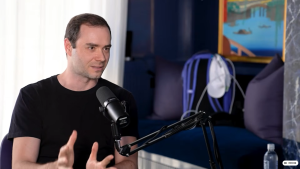 ▲▼Karpathy：AI自動化研究已超越人類判斷。（圖／YT@NoPriorsPodcast）