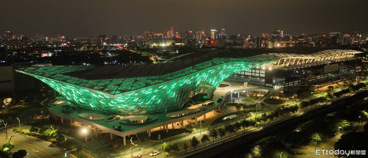 中台灣超強金雞母!「國際會展中心」今開幕 盧秀燕曝超狂成績