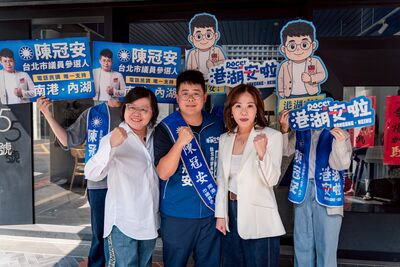 李彥秀陪領表讚「輪我來抬轎！」　陳冠安拋「港湖百策」選議員