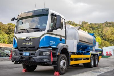 戰場的命脈　新式油罐車大增500加侖1對4同時補給