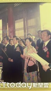 與李四川合照惹議！本尊曬游錫堃謝長廷合照　嗆：那時怎沒說是黑道