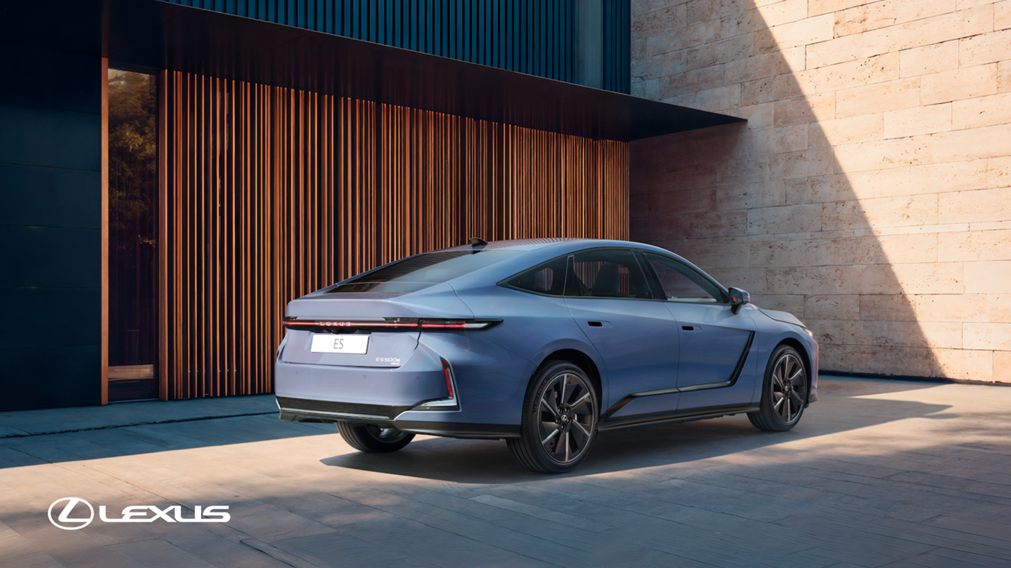 ▲快訊／180萬起！Lexus「全新ES房車」預售開跑　電動版210萬入主。（圖／翻攝自Lexus）