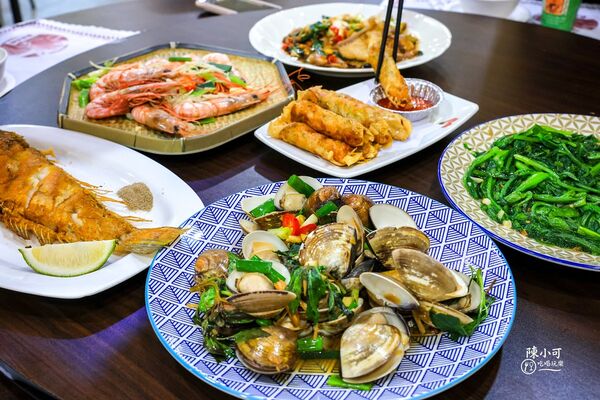 ▲▼阿國海鮮。（圖／部落客陳小可的吃喝玩樂授權提供）