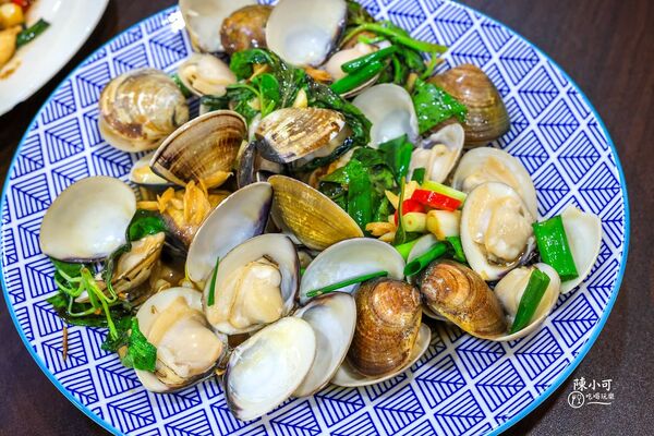 ▲▼阿國海鮮。（圖／部落客陳小可的吃喝玩樂授權提供）