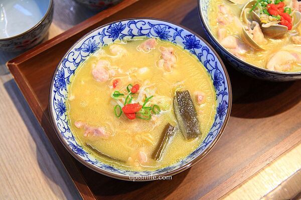 ▲▼富善雞湯麵舖萬華昆明店。（圖／部落客UPSSMILE向上的微笑萍子 旅食設影授權提供）