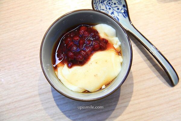 ▲▼富善雞湯麵舖萬華昆明店。（圖／部落客UPSSMILE向上的微笑萍子 旅食設影授權提供）