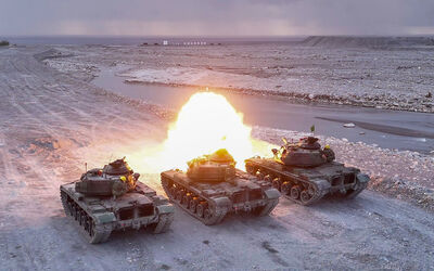 M60A3戰車秀肌肉！陸軍連3天紅色海灘「正義操演」　傳美方人員在場