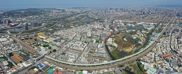 ▲▼ 楓樹里,精晨建設,新案,大13期,空拍,鳥瞰,AI            。（圖／記者陳筱惠攝）