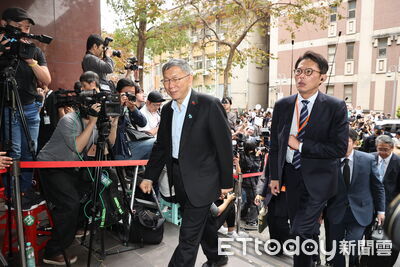 柯文哲總統夢碎？　律師曝民眾黨修1法仍可參選：檢驗黃國昌忠誠時刻