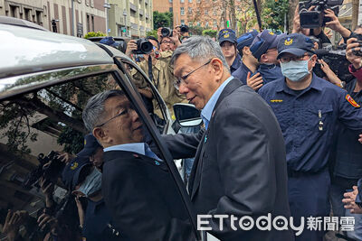 柯文哲被判17年　場外小草激動籲藍白修法「法官檢察官改成民選」