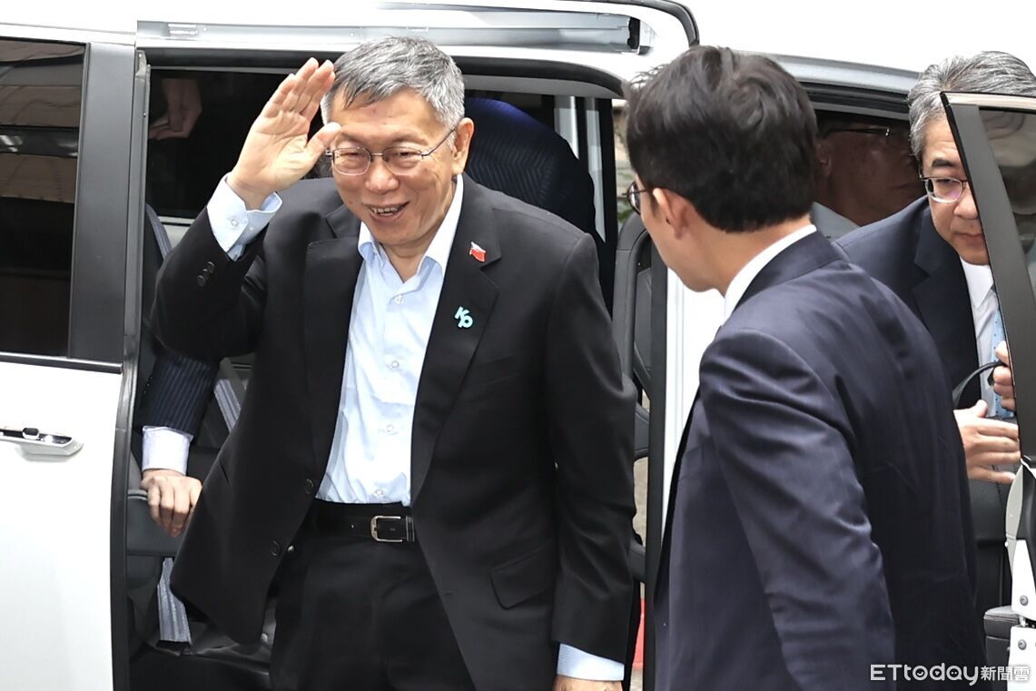 快訊/柯文哲喊:一定不逃亡! 強制處分庭裁定「維持7千萬交保」