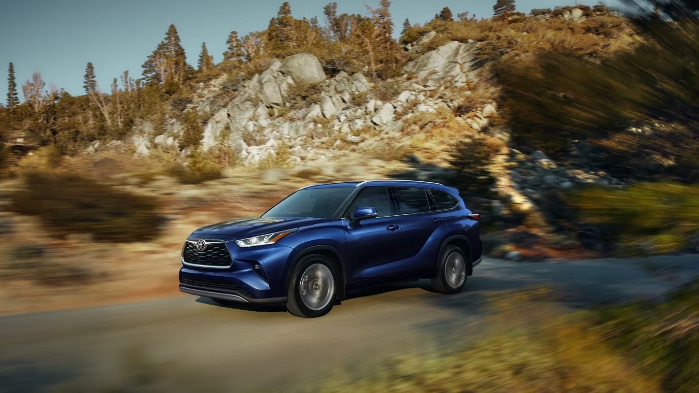 ▲日本比台灣快一步！搶先示範導入美規TOYOTA車系。（圖／翻攝自TOYOTA）