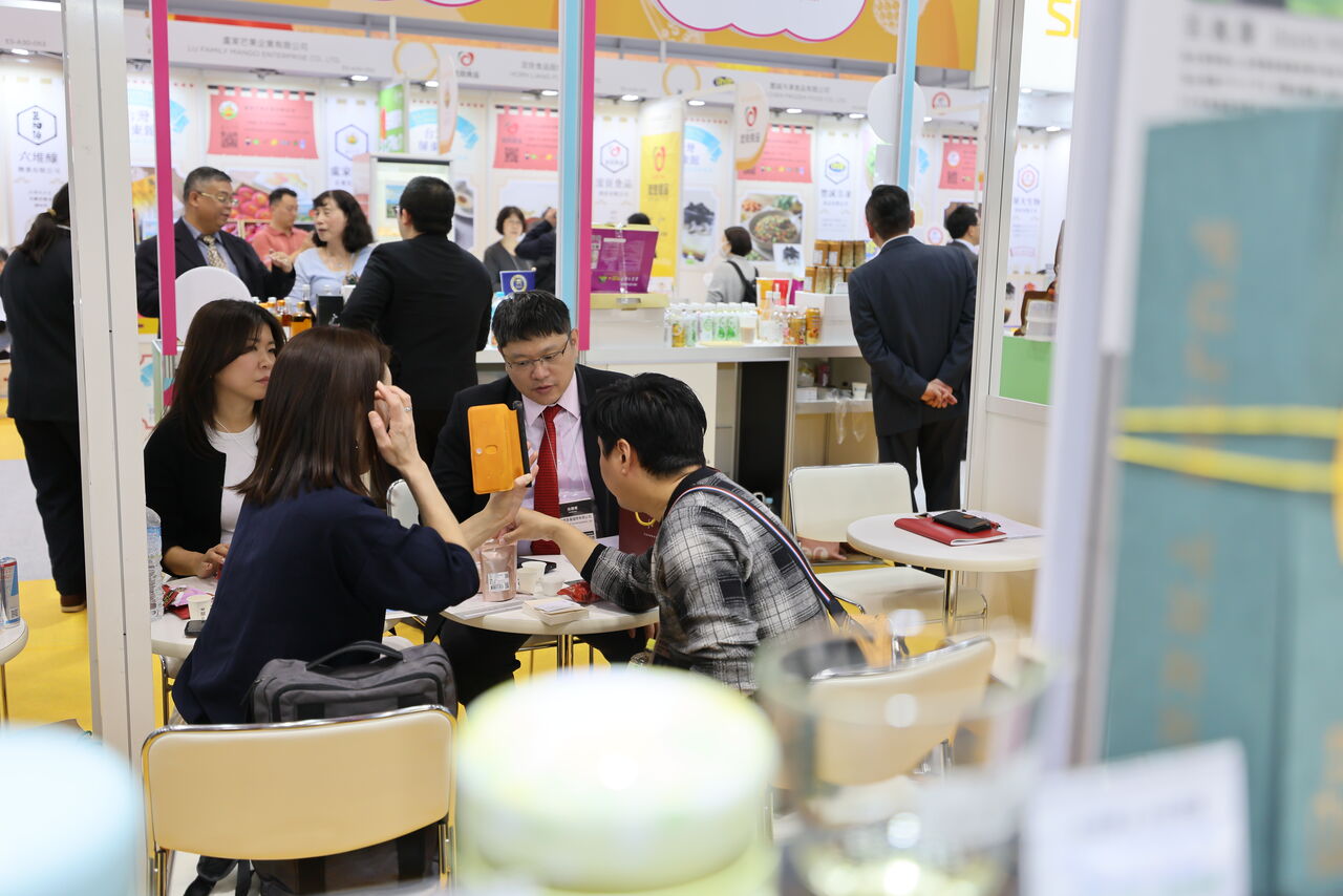 桃園10家食品業者征戰東京!4天狂攬2.7億商機「誠品、Costco、7-11」搶著談