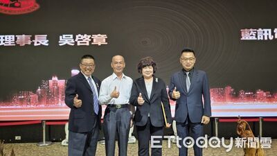 諸羅街區與商圈文化促進會交接　劉慶宗吳啟章攜手開創新紀元