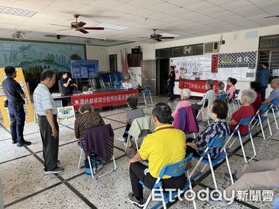 守護長者！東港警揭密AI 親情詐騙　阿公阿嬤接電話先別匯款