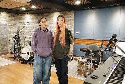 「搖滾祖媽」Tizzy Bac惠婷變了！ 　拿到CORTIS專輯…秒變迷妹