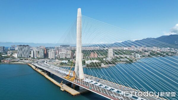 ▲▼淡江大橋。（圖／公路局提供）