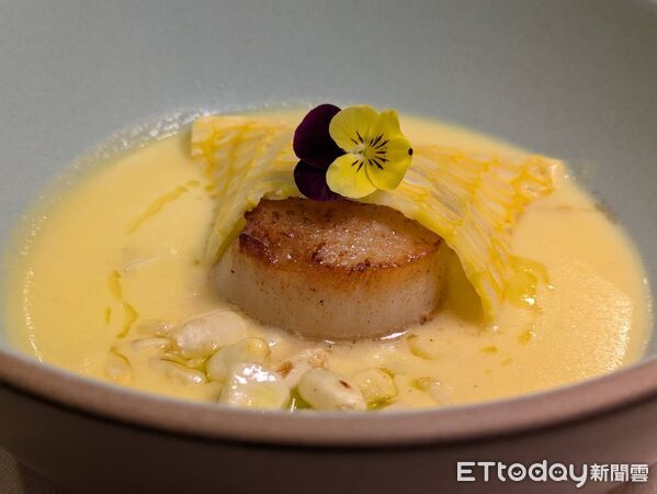 ▲永康商圈音樂餐廳「rooTi」。（圖／記者黃士原攝）