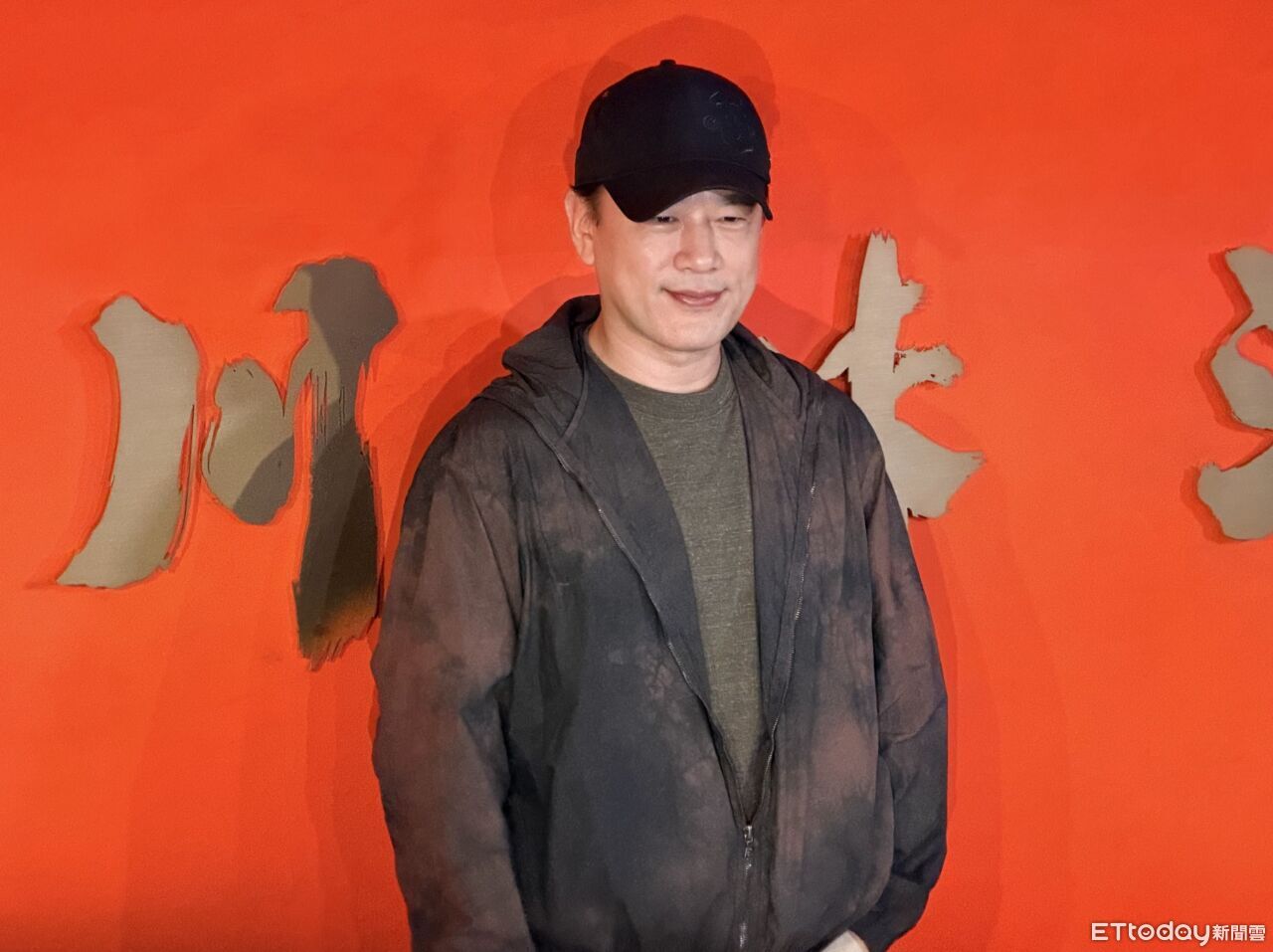 51歲王耀慶久違返台!素顏露面拍片「自砍酬勞」發聲:便宜又好用 | ETtoday星光雲 | ETtoday新聞雲