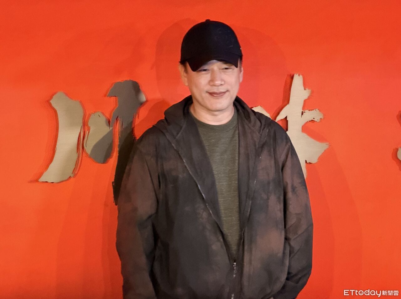 51歲王耀慶久違返台!素顏露面拍片「自砍酬勞」發聲:便宜又好用 | ETtoday星光雲 | ETtoday新聞雲