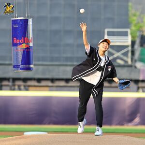 戴資穎睽違9年再來兄弟主場、攜無人機帥氣開球　平野惠一說想邀她來上課