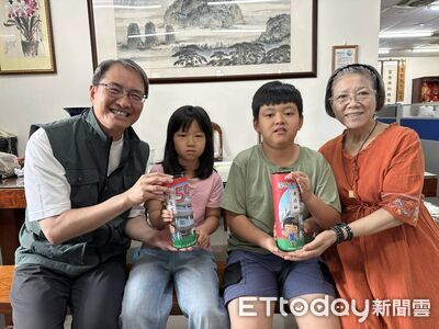 10元的力量　雲林小兄妹存錢助弱勢學童圓夢！祖孫三代捐12萬