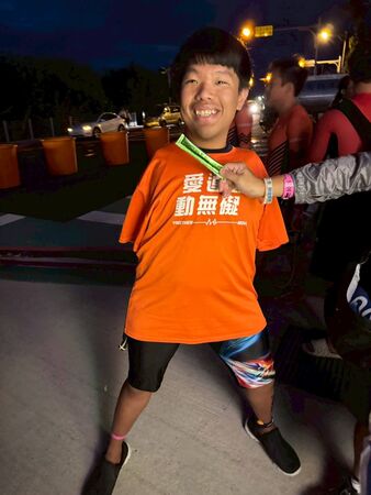 ▲身障泳將林育夙指控遭帕總打壓，運動部已啟動專案調查釐清。（圖／取自林育夙 Facebook） 